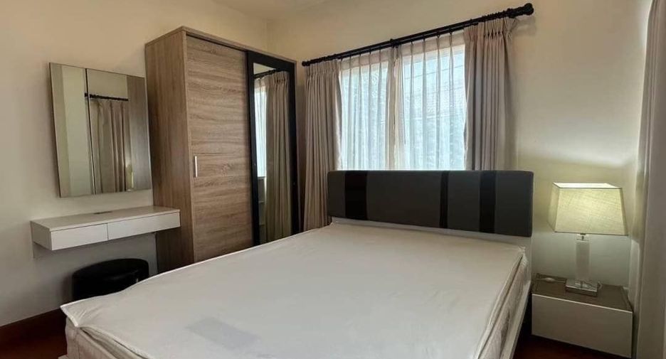 For rent 3 bedrooms house in San Kamphaeng, Chiang Mai