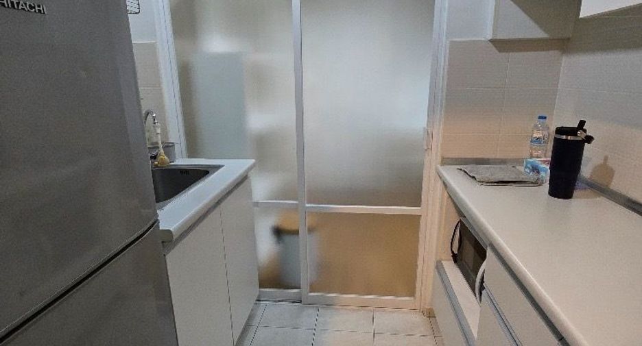 For rent 1 bed condo in Huai Khwang, Bangkok