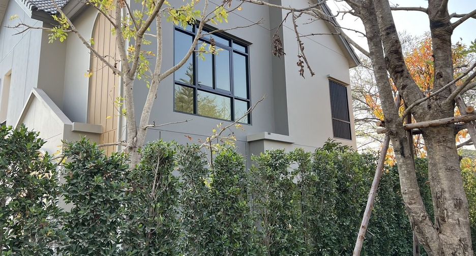 For sale and for rent 4 bedrooms house in Mueang Chiang Mai, Chiang Mai