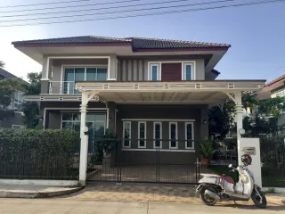 For Rent 4 Bedroom House In San Kamphaeng, Chiang Mai