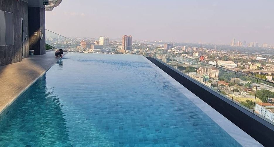 For rent 2 bedrooms condo in Bang Na, Bangkok