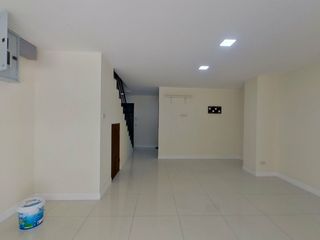 For sale 4 bedrooms townhouse in Mueang Chiang Mai, Chiang Mai