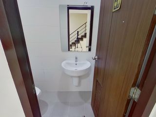For sale 4 bedrooms townhouse in Mueang Chiang Mai, Chiang Mai