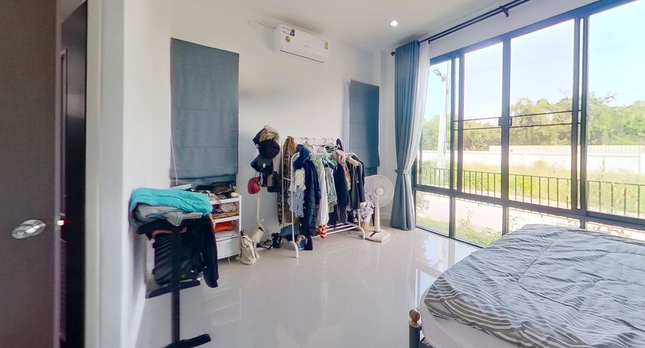 Casa en venta de 3 habitaciones en San Kamphaeng, Chiang Mai