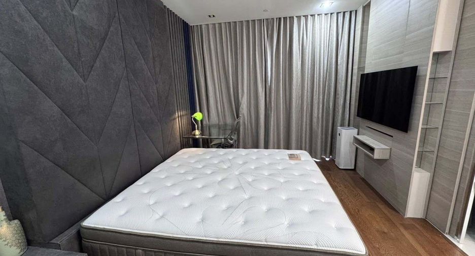 For rent 1 bed condo in Sathon, Bangkok