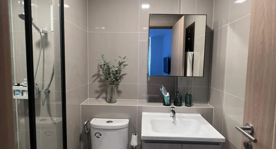 For sale and for rent 2 bedrooms condo in Mueang Phuket, Phuket