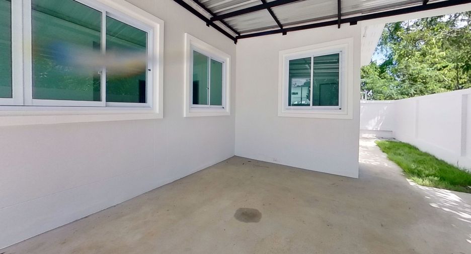 For sale 3 bedrooms house in San Kamphaeng, Chiang Mai