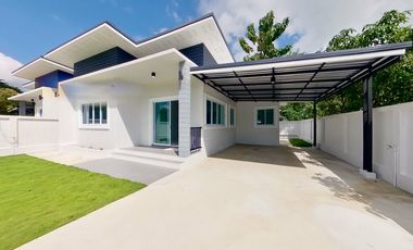 For sale 3 bedrooms house in San Kamphaeng, Chiang Mai