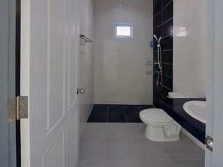 Casa en venta de 3 habitaciones en San Kamphaeng, Chiang Mai