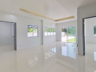Casa en venta de 3 habitaciones en San Kamphaeng, Chiang Mai