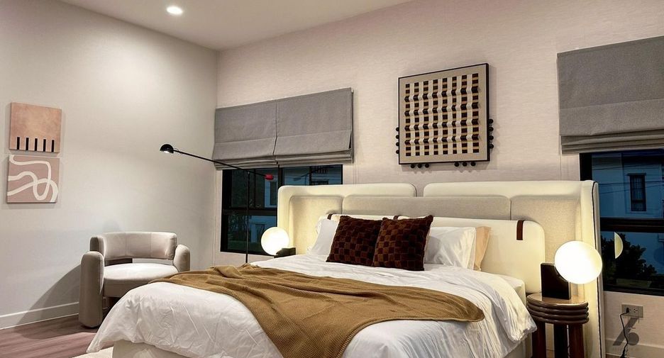 Haus zur Miete mit 4 Zimmer in Bang Phli, Samut Prakan