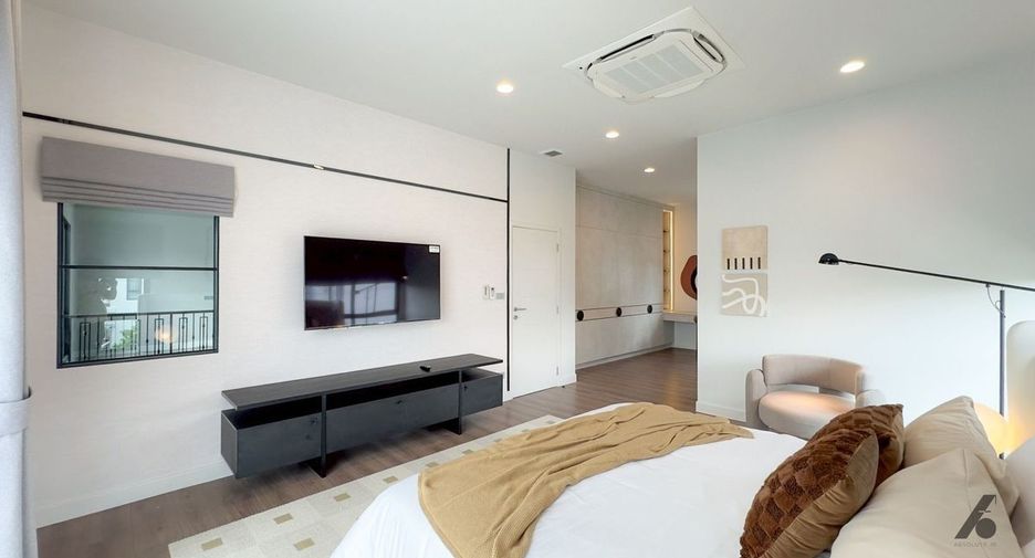 Haus zur Miete mit 4 Zimmer in Bang Phli, Samut Prakan