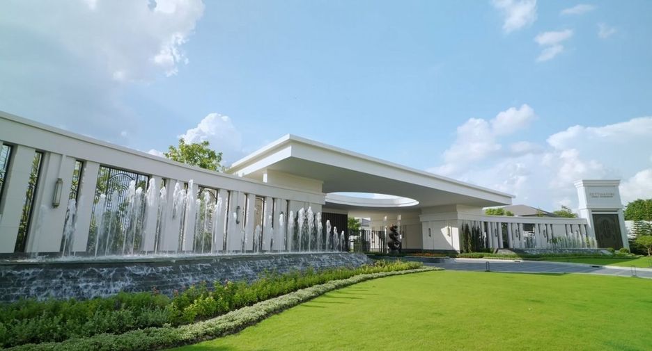 Haus zur Miete mit 4 Zimmer in Bang Phli, Samut Prakan
