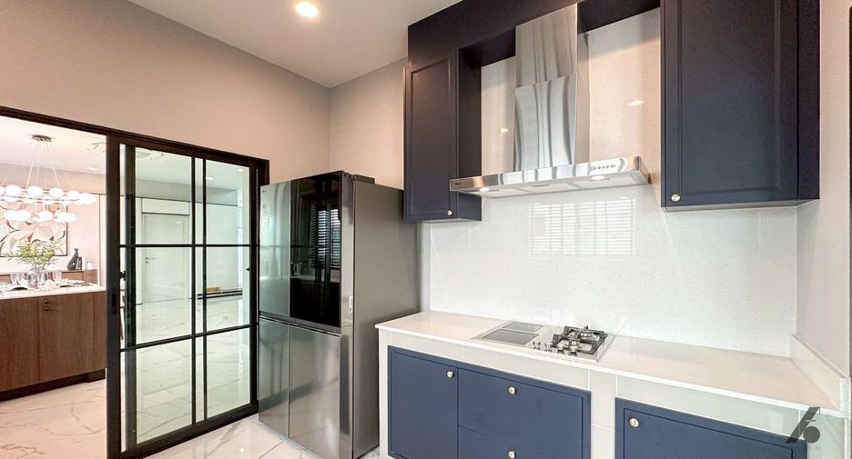 Haus zur Miete mit 4 Zimmer in Bang Phli, Samut Prakan