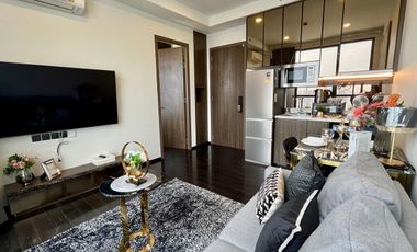 For rent 1 bed condo in Watthana, Bangkok