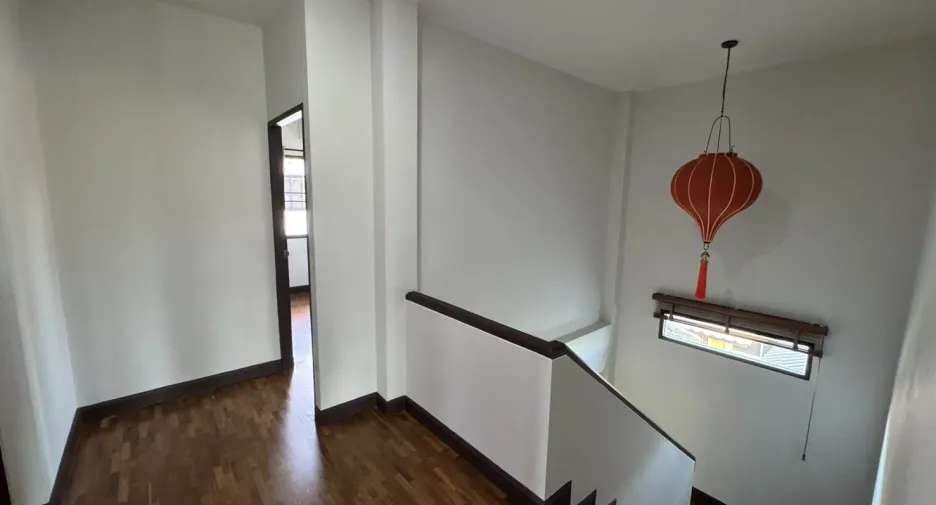For sale 4 bedrooms villa in Hang Dong, Chiang Mai