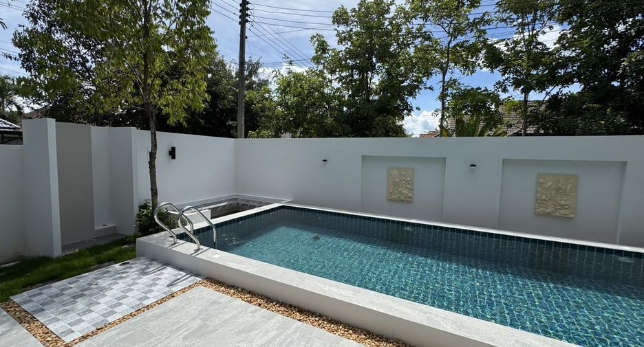 For sale 4 bedrooms villa in Hang Dong, Chiang Mai