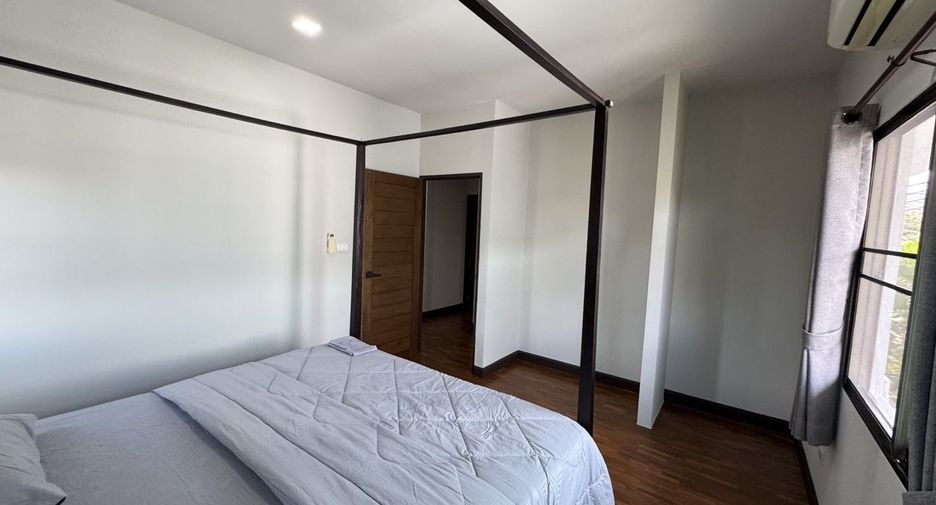 For sale 4 bedrooms villa in Hang Dong, Chiang Mai