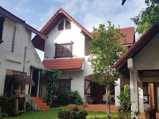 For sale and for rent 7 bedrooms house in Mueang Chiang Mai, Chiang Mai