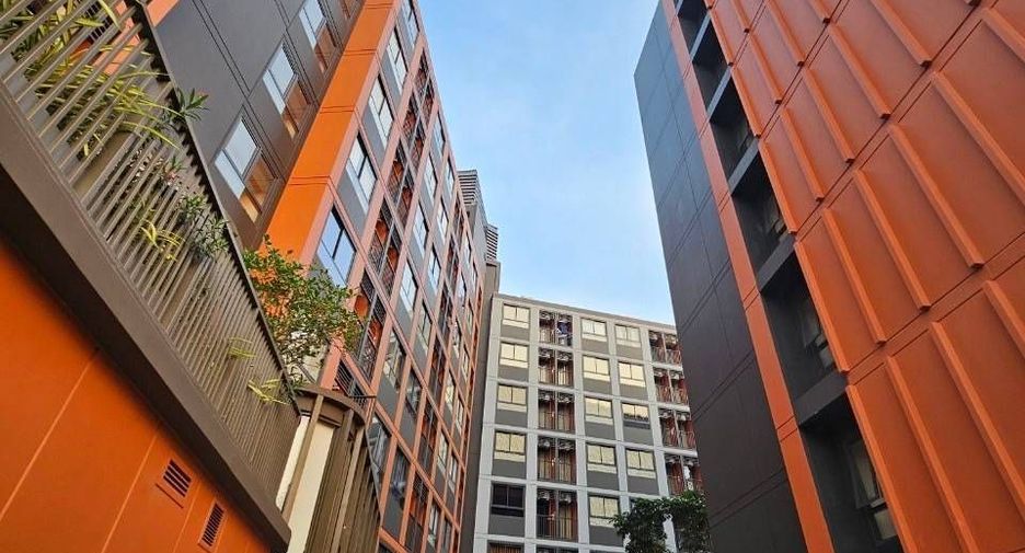 For sale 1 bed condo in Bang Na, Bangkok