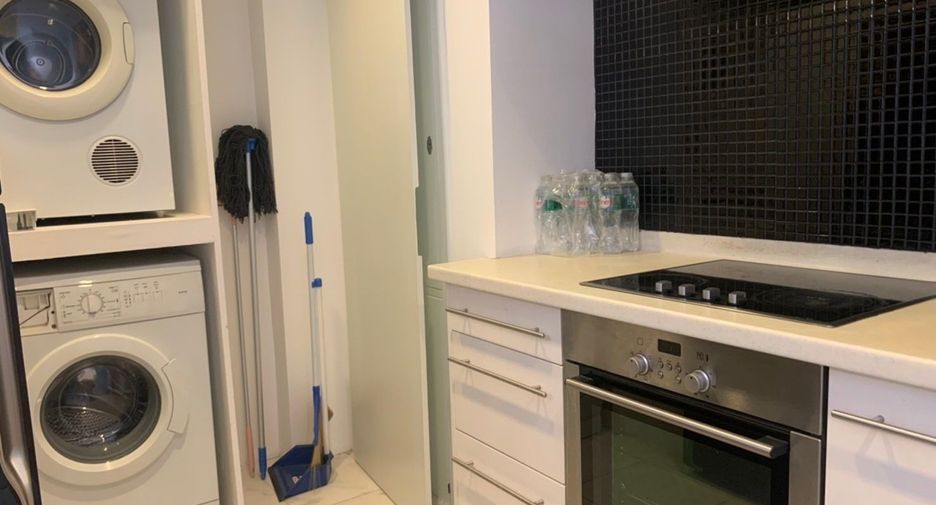 Wohnung zum Kauf mit 2 Zimmer in Sathon, Bangkok