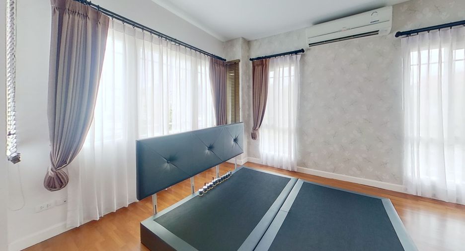 For sale 3 bedrooms house in Mueang Chiang Mai, Chiang Mai