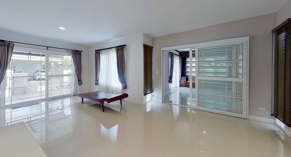 For sale 3 bedrooms house in Mueang Chiang Mai, Chiang Mai