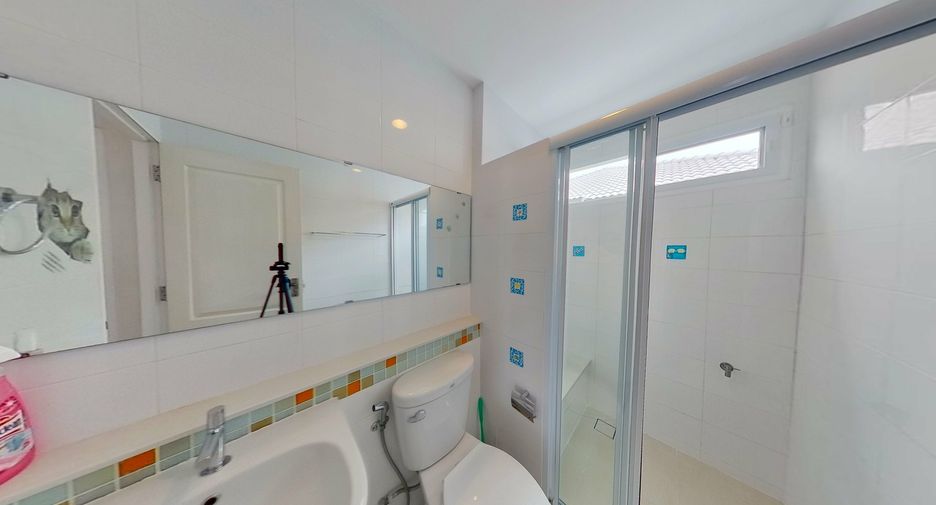 For sale 3 bedrooms house in Mueang Chiang Mai, Chiang Mai