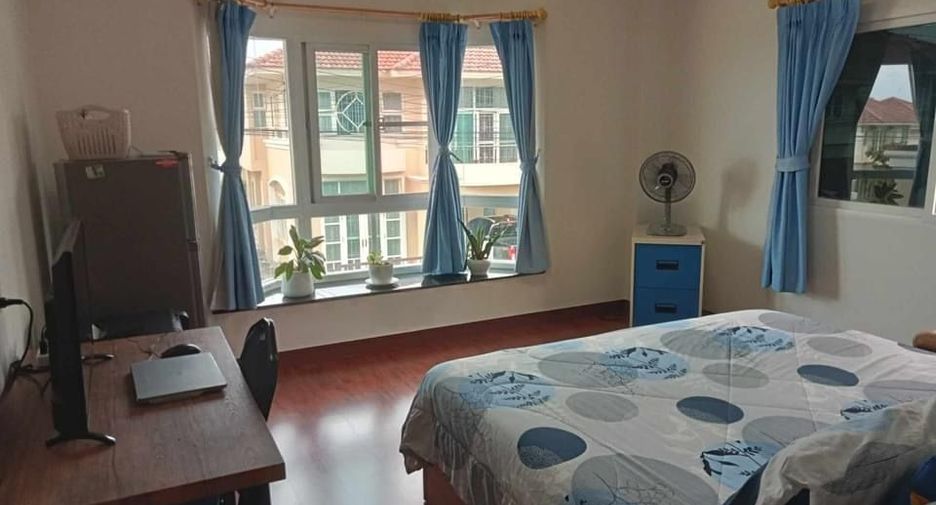 For sale 3 bedrooms house in Mueang Chiang Mai, Chiang Mai