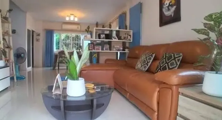 Haus zum Kauf mit 3 Zimmer in Mueang Chiang Mai, Chiang Mai