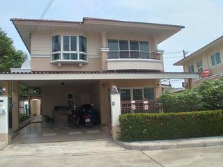 For sale 3 bedrooms house in Mueang Chiang Mai, Chiang Mai