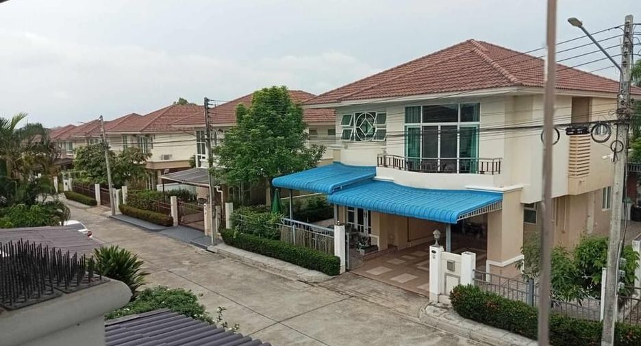 For sale 3 bedrooms house in Mueang Chiang Mai, Chiang Mai