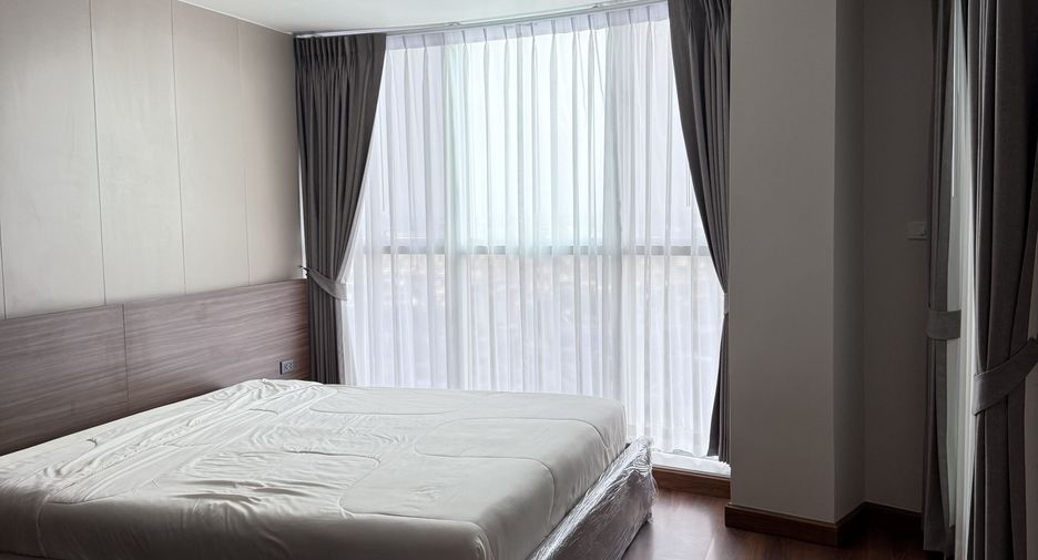 For sale 2 bedrooms condo in Bang Kapi, Bangkok