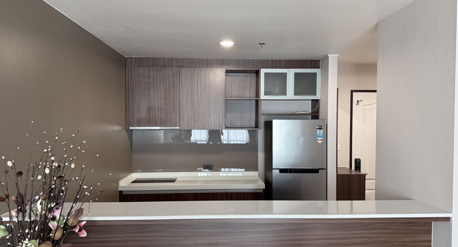 For sale 2 bedrooms condo in Bang Kapi, Bangkok