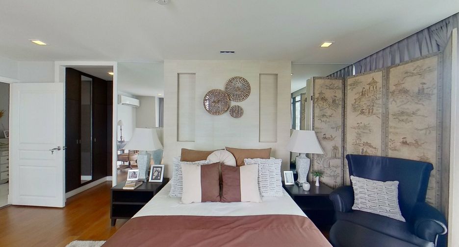 Wohnung zur Miete mit 3 Zimmer in Watthana, Bangkok