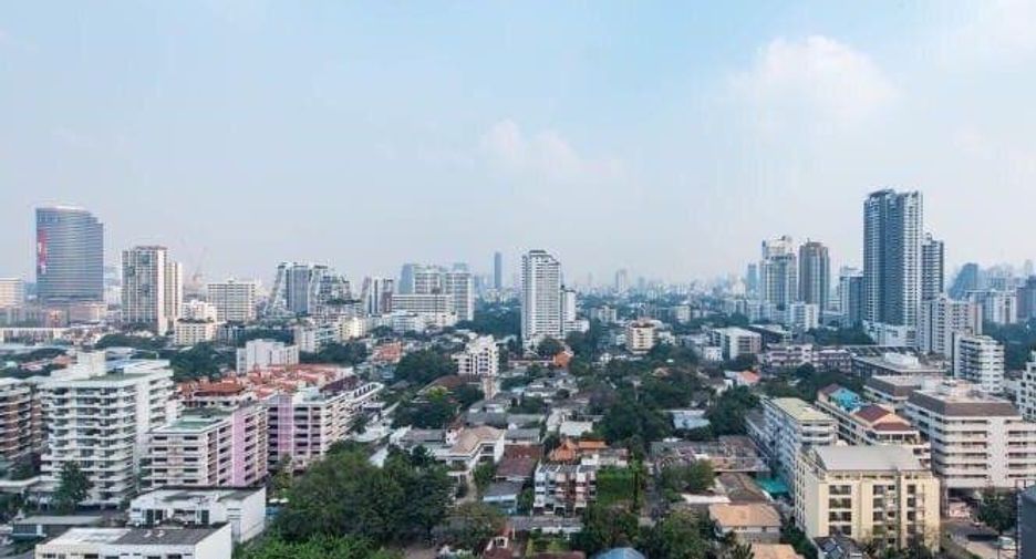 For rent and for sale 2 bedrooms condo in Watthana, Bangkok