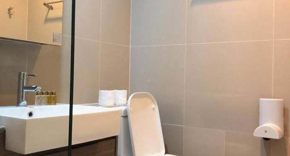 Wohnung zur Miete mit 1 Zimmer in Huai Khwang, Bangkok