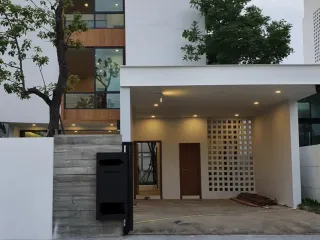 For sale 3 bedrooms villa in Mueang Chiang Mai, Chiang Mai