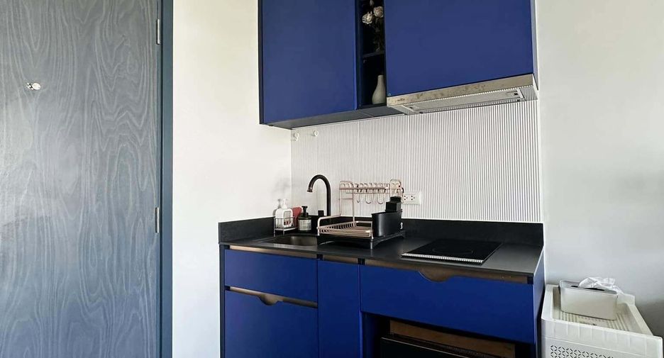 For sale 1 bed condo in Watthana, Bangkok