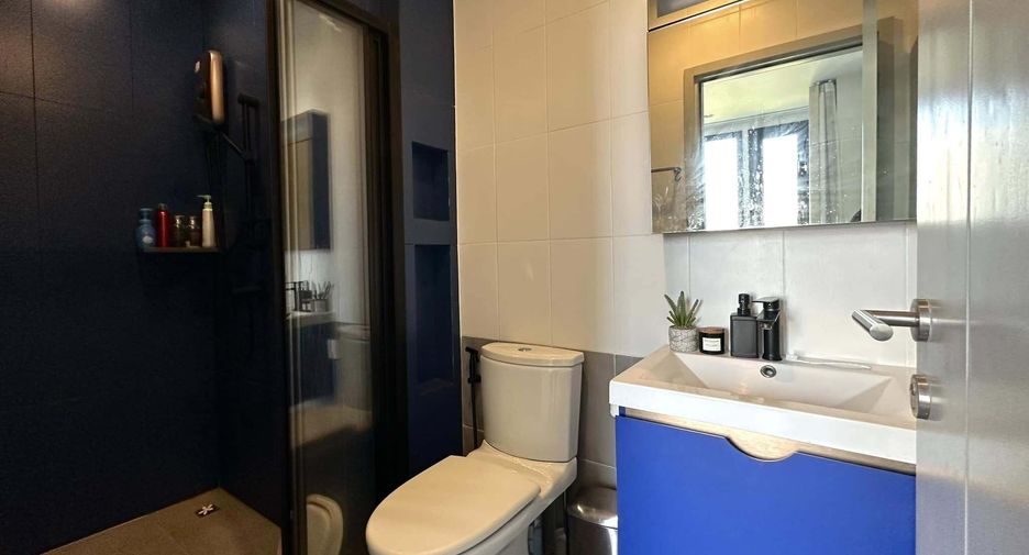 For sale 1 bed condo in Watthana, Bangkok