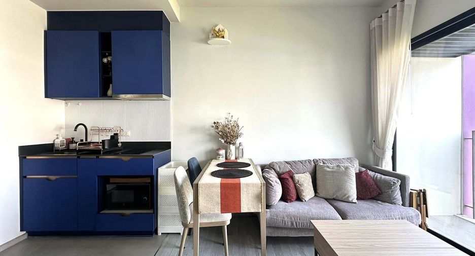 For sale 1 bed condo in Watthana, Bangkok
