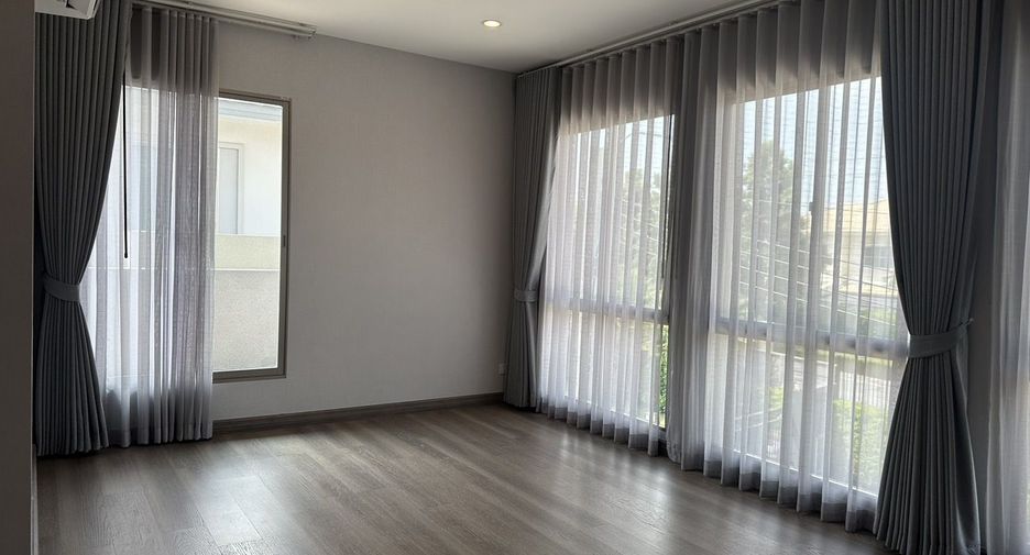 For rent 4 bedrooms house in Prawet, Bangkok
