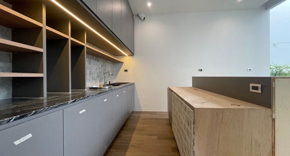 ขาย 4 ห้องนอน วิลล่า ใน หางดง, เชียงใหม่