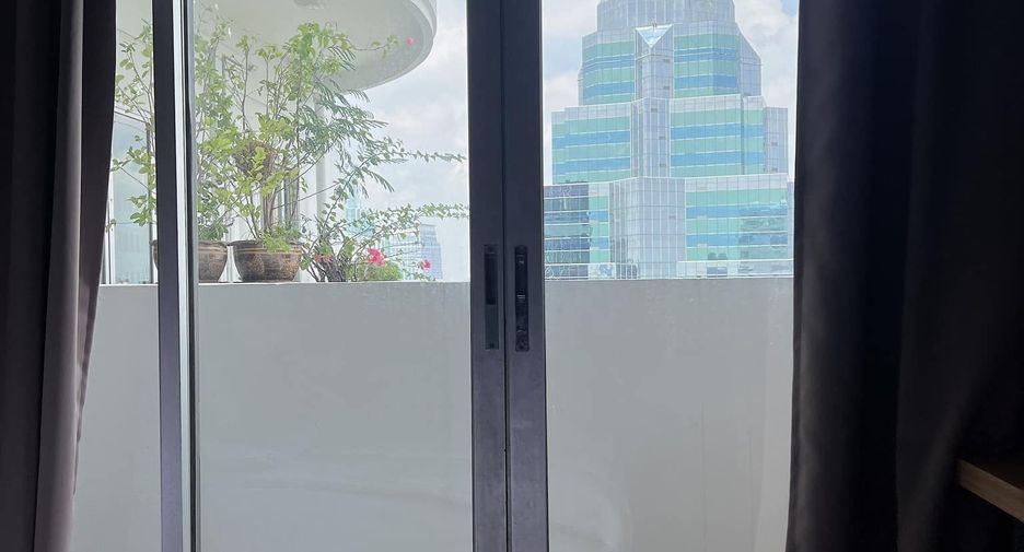 Condo en alquiler de 2 habitaciones en Watthana, Bangkok