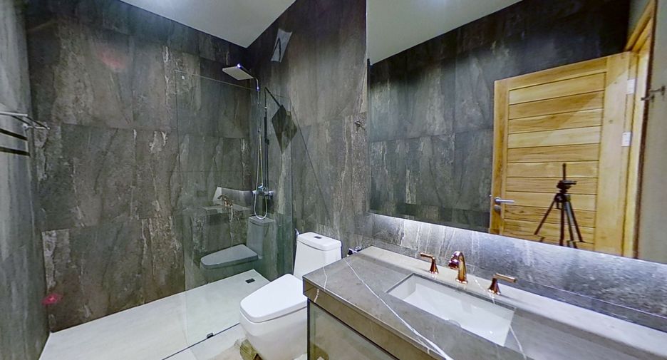 For sale 4 ベッドルーム house in Mueang Chiang Mai, Chiang Mai