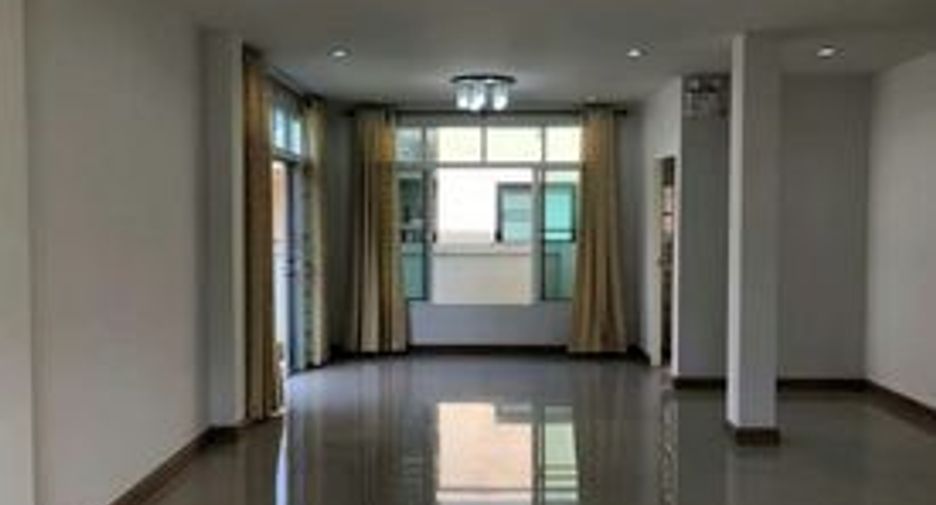 For sale 3 bedrooms house in Hang Dong, Chiang Mai