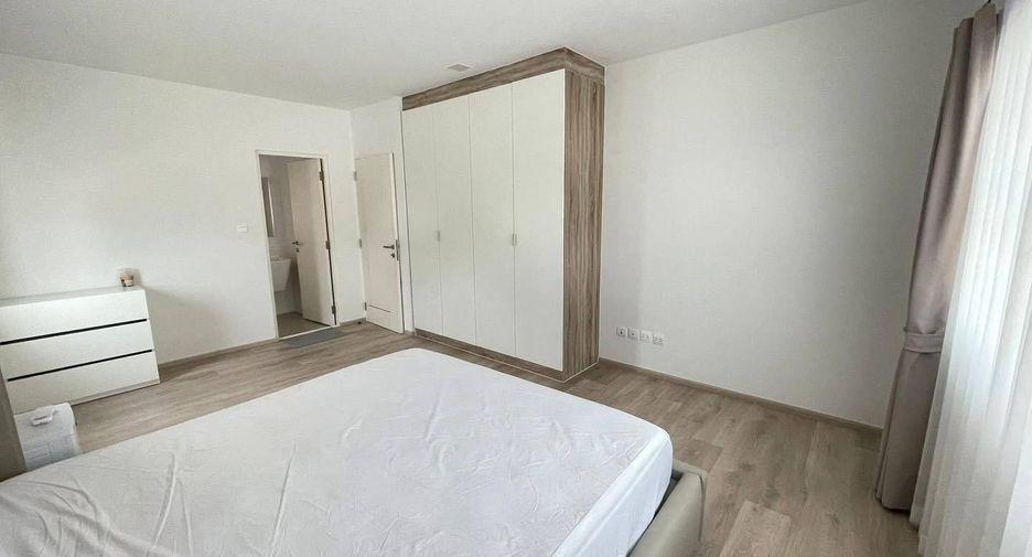 Haus zur Miete mit 3 Zimmer in Bang Phli, Samut Prakan