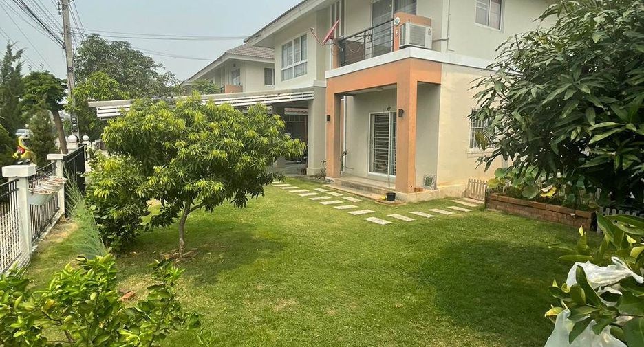 For sale 3 bedrooms villa in Hang Dong, Chiang Mai