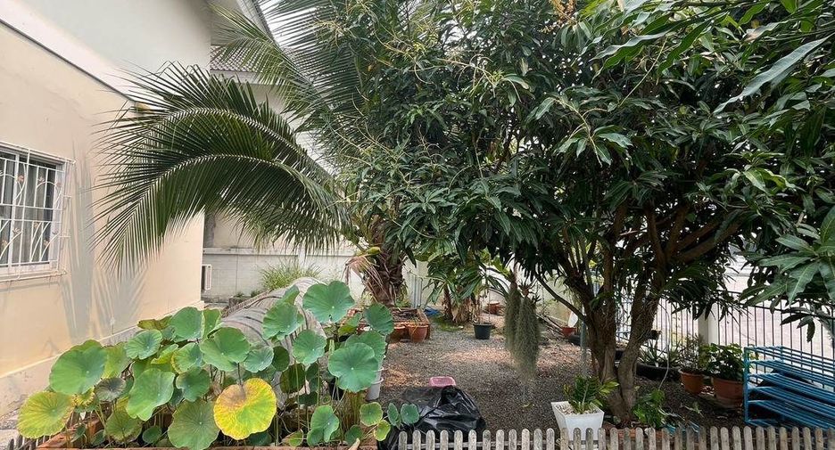 For sale 3 bedrooms villa in Hang Dong, Chiang Mai