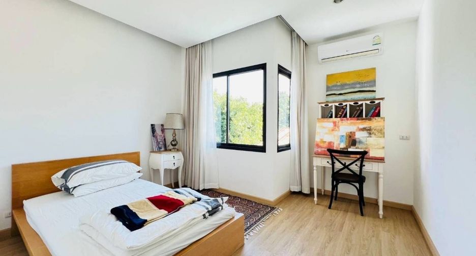 For sale 3 bedrooms house in Mueang Chiang Mai, Chiang Mai